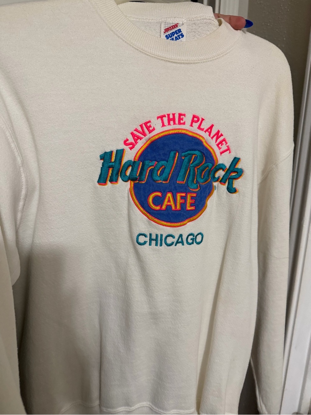 Jerzees White Crewneck Sweatshirt with Colorful Hard Rock Cafe Chicago Logo